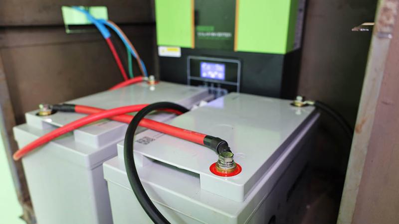 16 лучших аккумуляторов для солнечных батарей в 2025 году