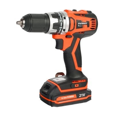 PATRIOT BR 210Li Дрель-шуруповерт аккумуляторная [180301550] { две батареи Li-ion, 21Vmax, 2,0 Ah, 59 Нм, кейс, комплект бит и сверл }