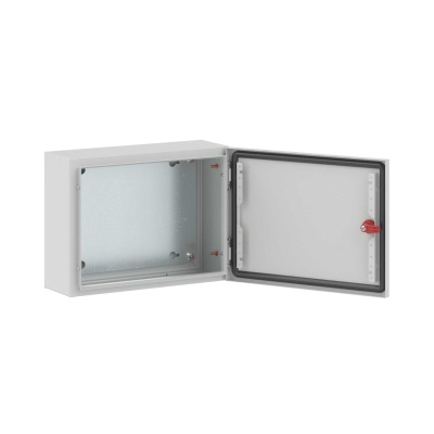 DKC R5ST0341 Корпус сварной навесной серии ST с М/П Размер: 300 x 400 x 150 мм (В х Ш х Г)