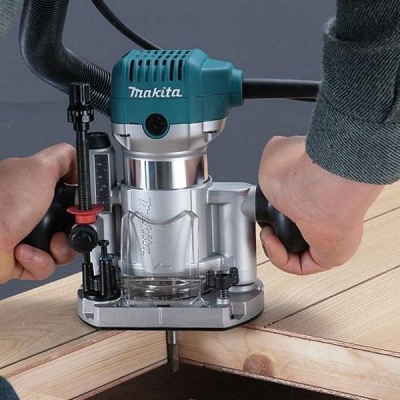 Фрезер Makita RT0700CX2 710Вт 30000об/мин