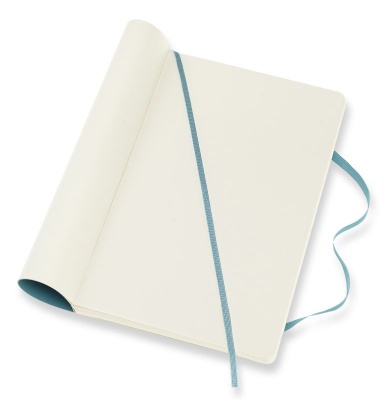 Блокнот Moleskine CLASSIC SOFT QP618B35 Large 130х210мм 192стр. нелинованный мягкая обложка голубой