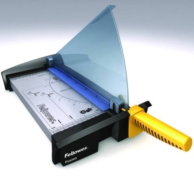 Резак сабельный Fellowes®, FUSION A4, 10 листов, длина резки 320 мм, SafeCut™Guard