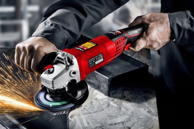 Углошлифовальная машина Зубр УШМ-125-1205 Э 1200Вт 11000об/мин рез.шпин.:M14 d=125мм