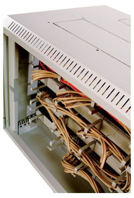 Шкаф коммутационный ЦМО ШРН-М-15.650 15U 600x650мм пер.дв.стекл 50кг серый