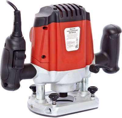 Фрезер RedVerg RD-ER125 1250Вт 30000об/мин макс.ход:50мм
