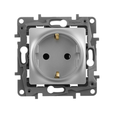 Розетка 2К+З, немецкий стандарт, винтовые зажимы, 16А, 250В~, Etika, алюминий Legrand 672421