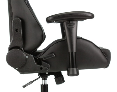 Кресло игровое Бюрократ VIKING 4 AERO Edition черный искусст.кожа/ткань с подголов. крестовина пластик