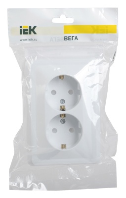 Розетка силовая (2розет.) IEK ВЕГА (ERV24-K01-16-DM) скрыт. зазем. штор. IP20 белый (упак.:1шт)