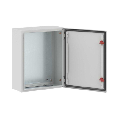 DKC R5ST0542 Корпус сварной навесной серии ST с М/П Размер: 500 x 400 x 200 мм (В х Ш х Г)