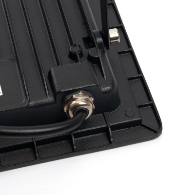 Прожектор светодиодный ДО-70w 6400К IP65 черный