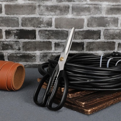 Режущий инструмент (пилы, ножовки, ножи, ножницы) Deli Ножницы универсальные хозяйственные Deli DL2613 195мм, нержавеющая сталь