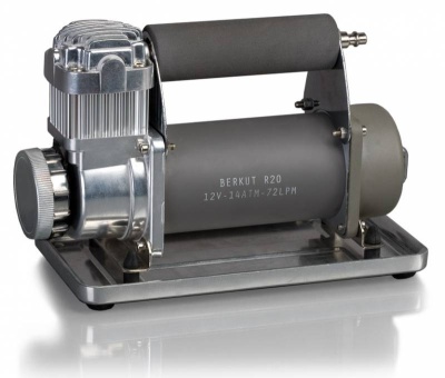 Автомобильный компрессор Berkut R20 72л/мин шланг 7.5м