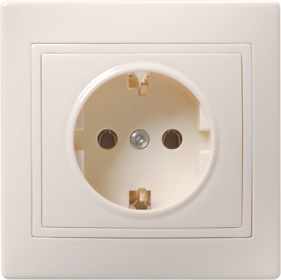 Iek ERK11-K33-16-DM РСш10-3-ККм Розетка 1местн. c з/к с защ.штор. 16А КВАРТА (кремовый)