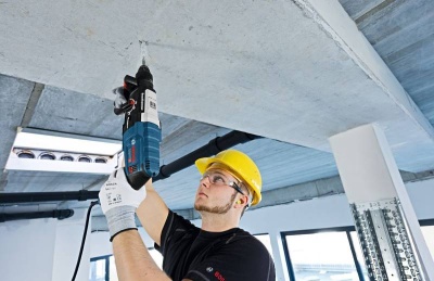 Перфоратор Bosch GBH 2-28 патрон:SDS-plus уд.:3.2Дж 880Вт (кейс в комплекте)