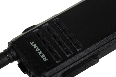 Рация Rexant R-1 16кан. до 9км аккум. черный/красный (46-0871)