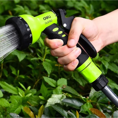 Пистолет-распылитель поливочный Deli DL8760 9 режимов распыления, диаметр шланга 3/4", прорезиненная рукоять, пластиковый корпус