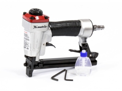 Пистолет степлер Matrix 57415 черный/серебристый