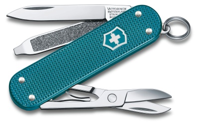 Нож перочинный Victorinox Classic Wild Jungle (0.6221.242G) 58мм 7функц. карт.коробка
